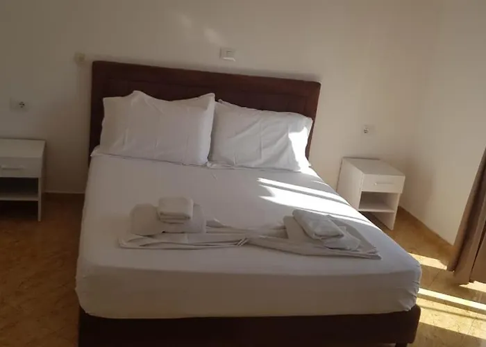 Apartments Villa Dovinefa