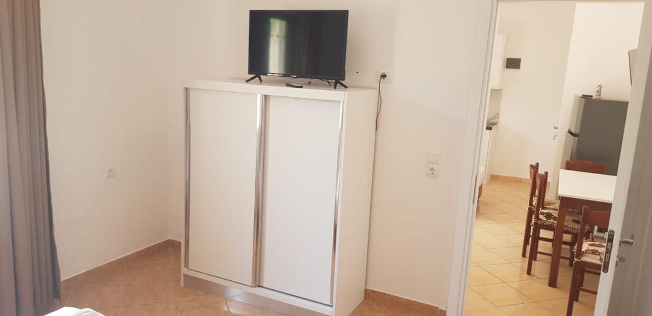 Dovinefa Apartment