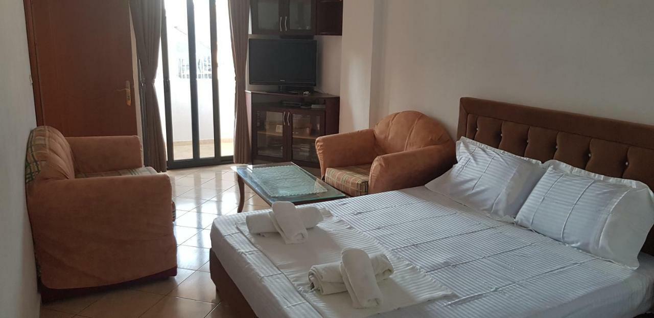 Dovinefa Apartment Ksamil